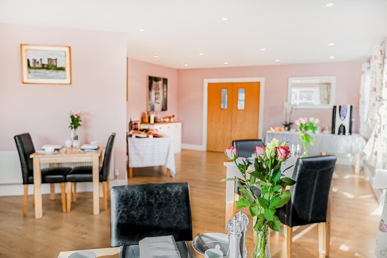 Caravogue House Otel Trim Dış mekan fotoğraf