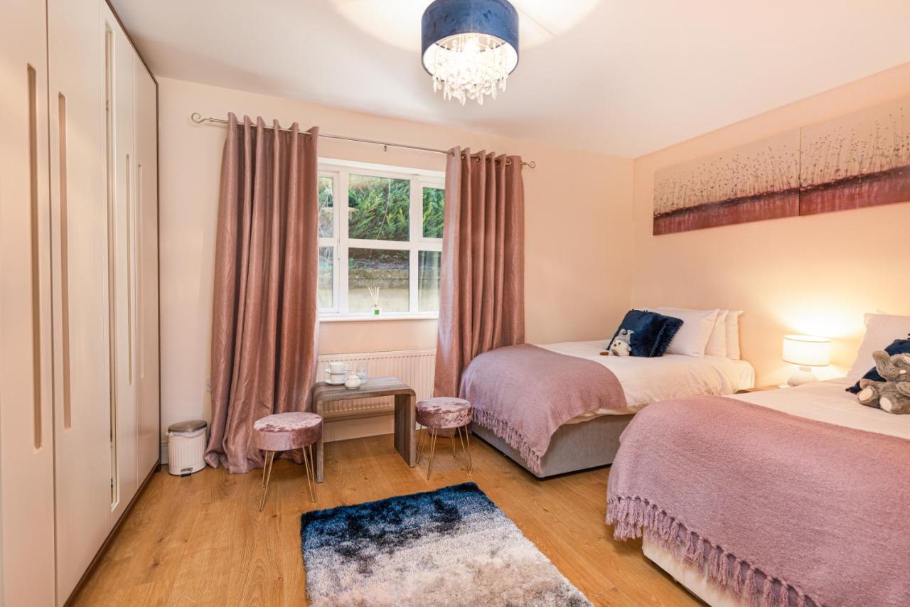 Caravogue House Otel Trim Dış mekan fotoğraf