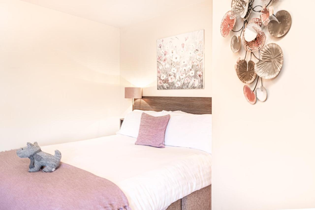 Caravogue House Otel Trim Dış mekan fotoğraf