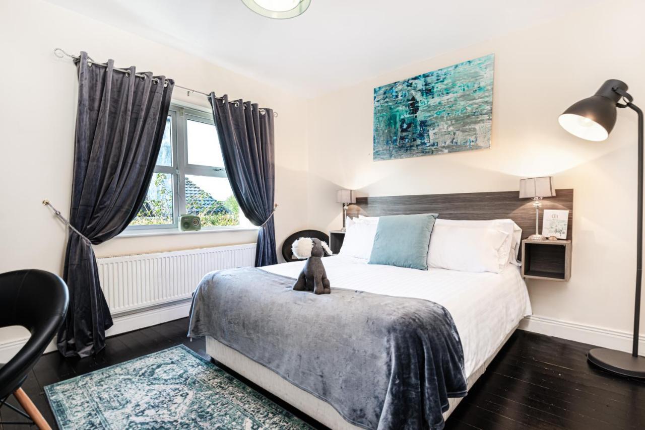 Caravogue House Otel Trim Dış mekan fotoğraf